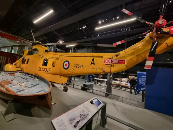 RAF MUSEUM - DLA ENTUZJASTÓW LOTNICTWA