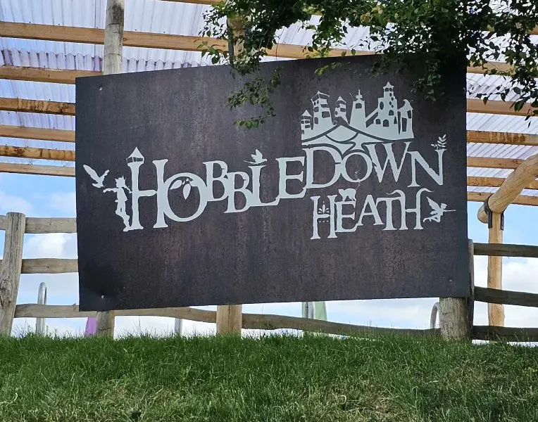 HOBBLEDOWN HEATH – PARK ROZRYWKI I MINIZOO W JEDNYM