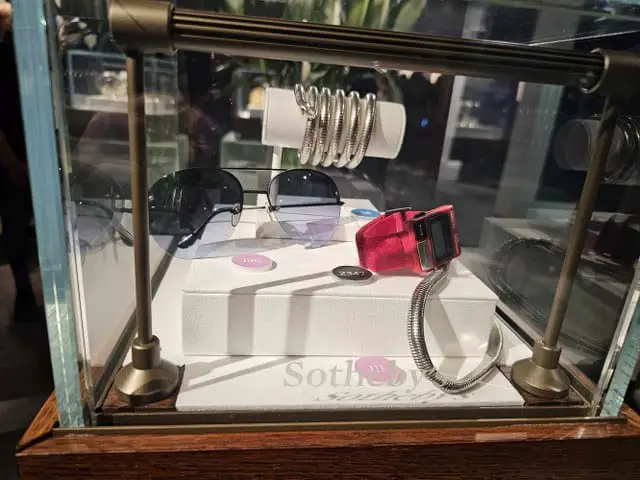 2 TYMCZASOWE WYSTAWY ZWIĄZANE Z ZESPOŁEM QUEEN