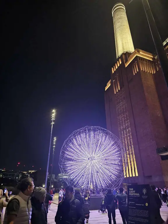 BATTERSEA POWER STATION LIGHT FESTIVAL 